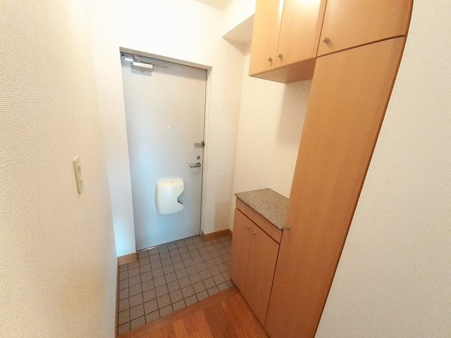 プルミエール・クラスⅢＢの玄関|玄関です