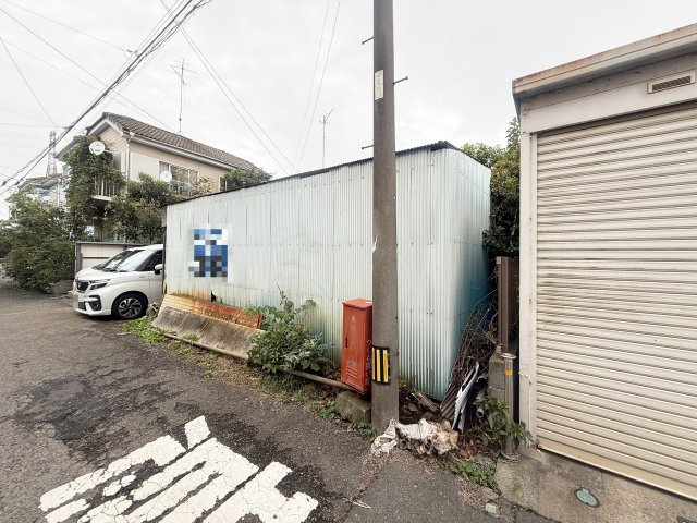 売土地　厚木市戸田の前面道路含む現地写真