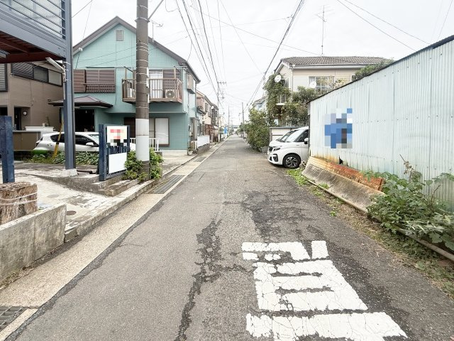 売土地　厚木市戸田の前面道路含む現地写真
