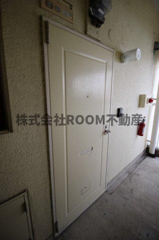 第6年見マンションの玄関|シンプルで使いやすい玄関です