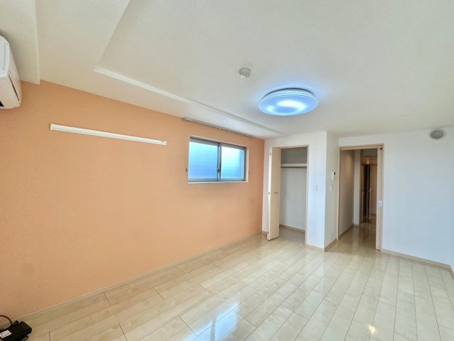 メゾン・ド・アルモニーの洋室