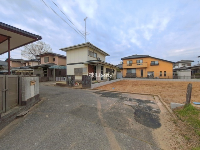 土浦市下高津3丁目　新築戸建　B号棟の前面道路含む現地写真