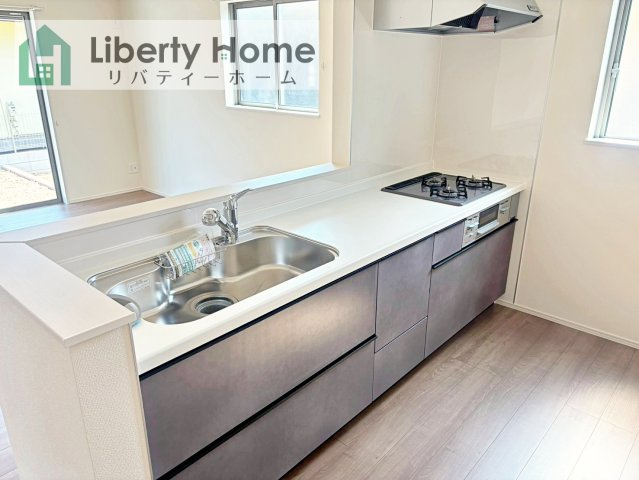 土浦市下高津3丁目　新築戸建　B号棟のキッチン|同形状・同仕様