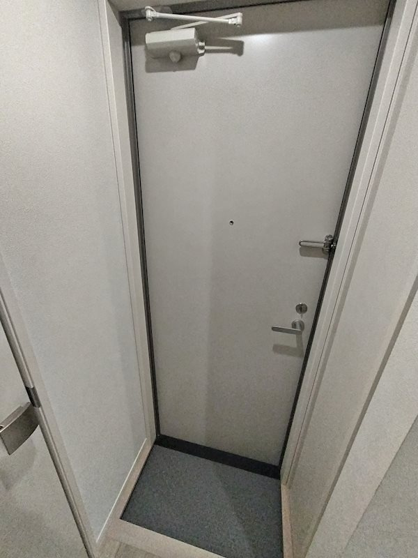 STACK南田中の玄関