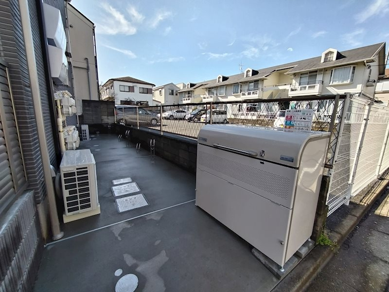 STACK南田中のエントランス