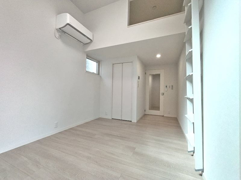 STACK南田中の内装