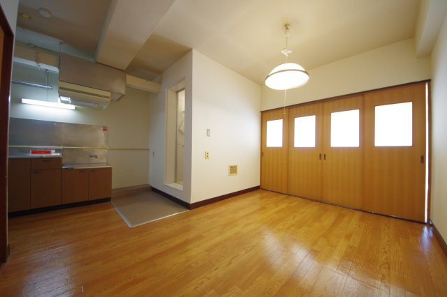 【居間・リビング】