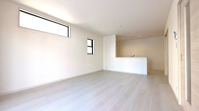 【居間・リビング】の画像