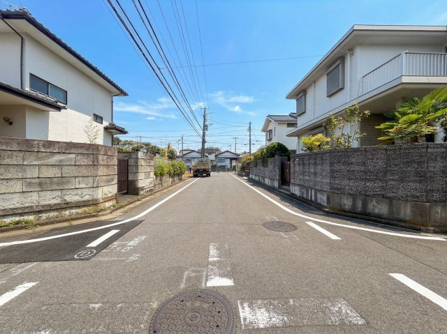 【前面道路含む現地写真】 | ＪＲ横浜線「鴨居」新築戸建て
