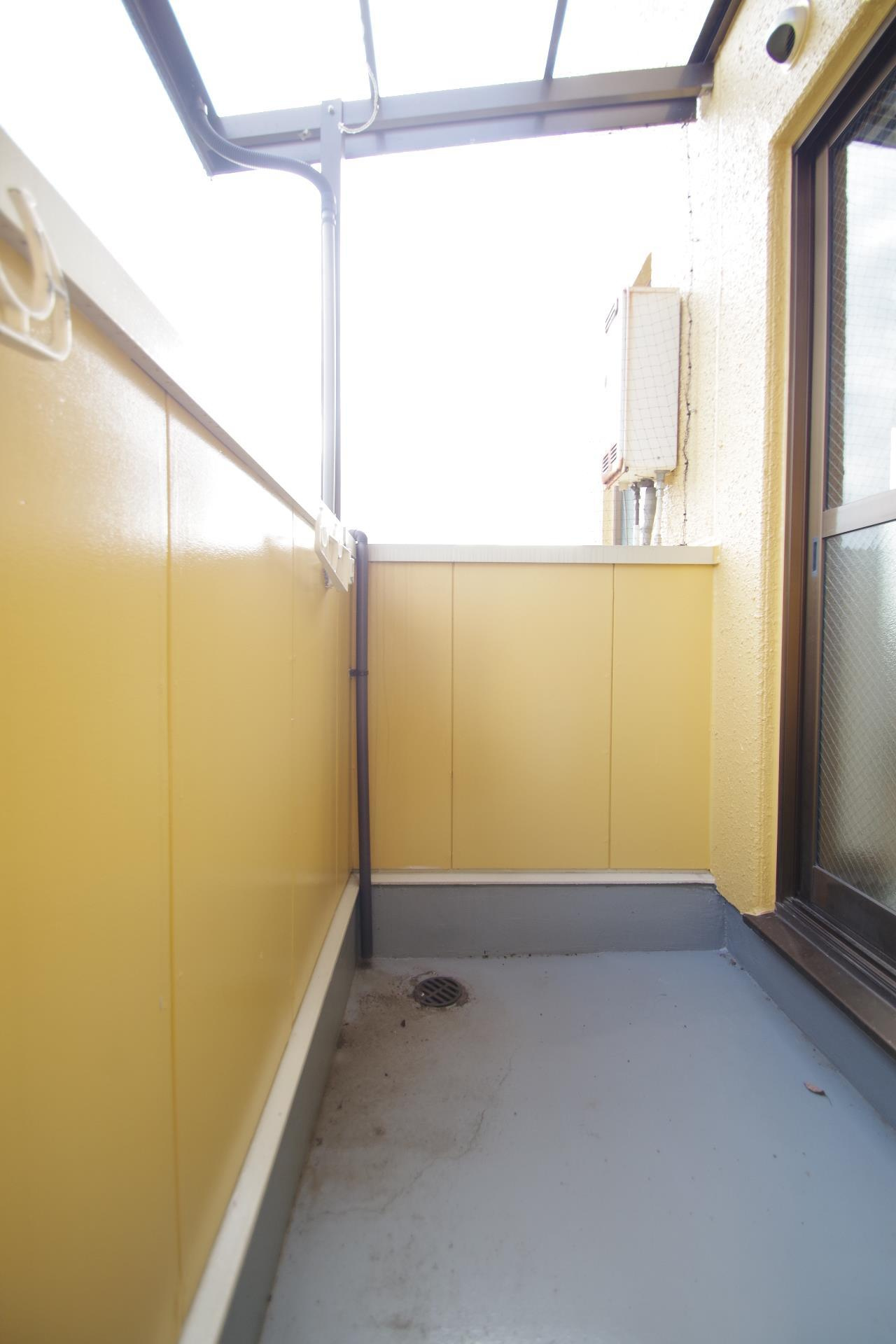 熊本市中央区新屋敷３丁目の賃貸マンションのバルコニー