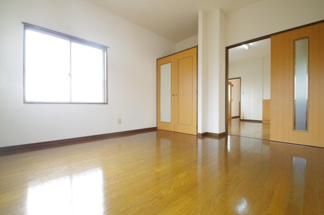 熊本市中央区新屋敷３丁目の賃貸マンションの居間・リビング
