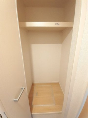 【収納】 | ステラ中島 | たっぷりとした収納スペースです