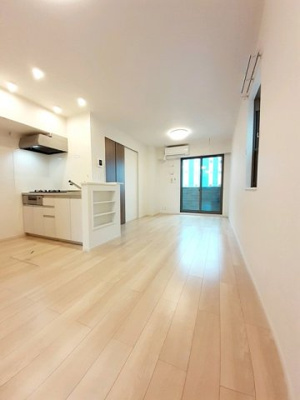 【居間・リビング】 | ルーチェクレアⅡＢ | ゆったり過ごせる居間です