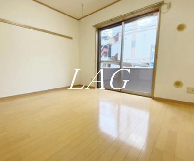 【居間・リビング】 | ディアコート勝田台 | 洋室のお部屋です。