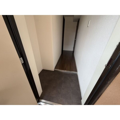 【玄関】 | リアン中央