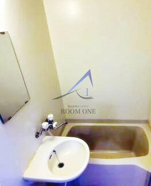 寿々川ビルの洗面所|洗面台です。