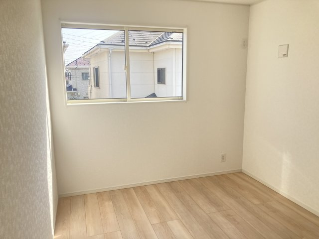クレイドルガーデン前橋市下新田町第６　１号棟の洋室|２階洋室１です