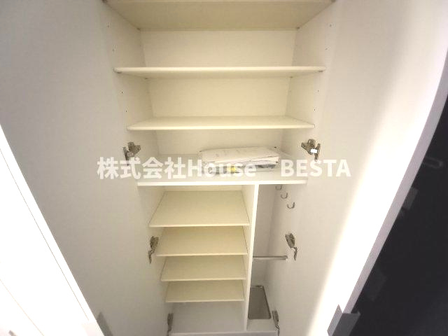 プレサンス神戸長田マリエントの収納