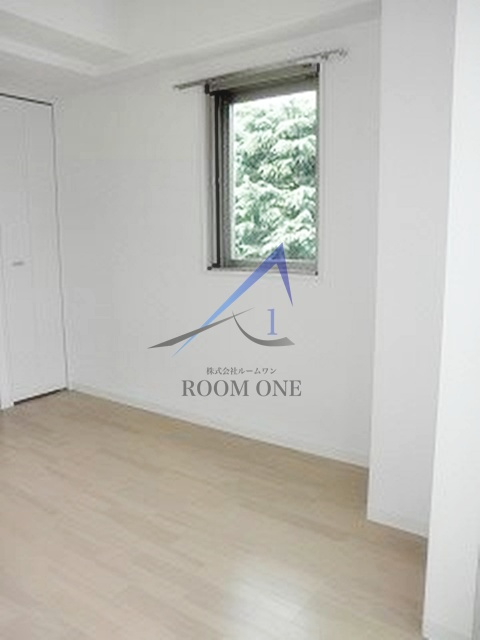 ＲＩＳＥ ＮＡＫＡＮＯＳＨＩＮＢＡＳＨＩの寝室|寝室です。