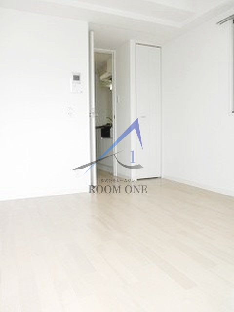 ＲＩＳＥ ＮＡＫＡＮＯＳＨＩＮＢＡＳＨＩの居間・リビング|洋室のお部屋です。