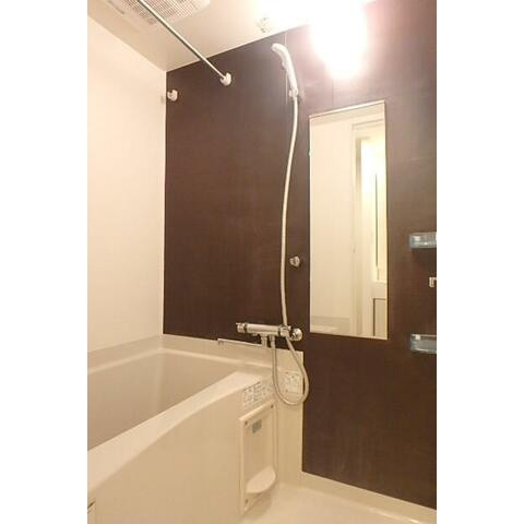 ガーラ・グランディ横濱桜木町の浴室|清潔感のあるバス♪