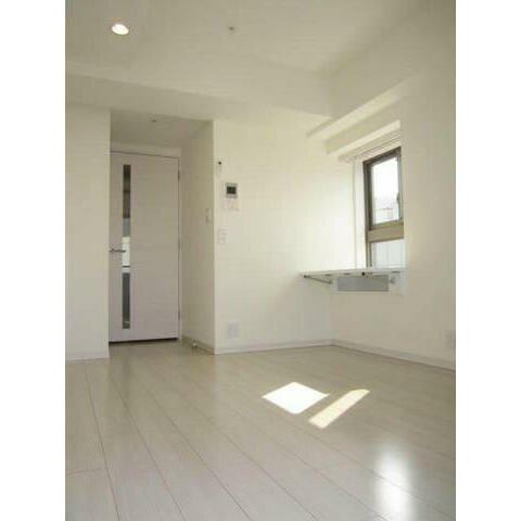 ガーラ・グランディ横濱桜木町の寝室|使いやすい間取りの洋室♪