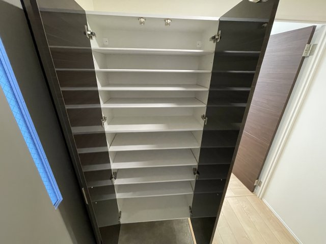 【玄関】 | グレースハイム大森 | シンプルで使いやすい玄関です