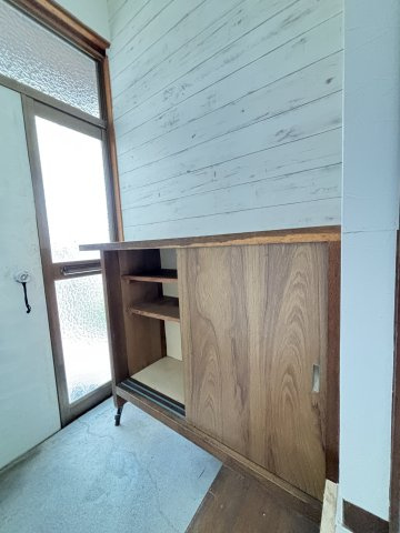両三柳K貸家の収納
