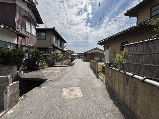 両三柳K貸家の周辺