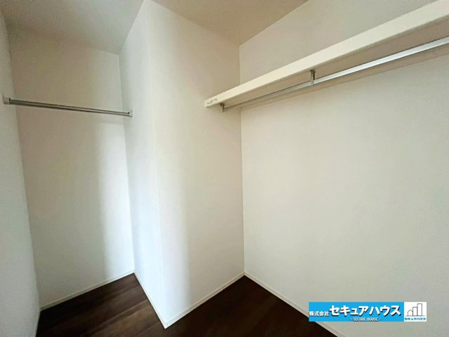 【同施工物件ご案内可能】日進市藤島町五反田　全2棟の内観：施工例|【バルコニーイメージ】
◆見晴らしもよく、太陽の温かな温もりをめいっぱい受け止めてくれます。
太陽の光と爽やかな風を受けたお洗濯物はあっという間に乾き、取りこむ時には太陽の匂いを感じられそうですね。　