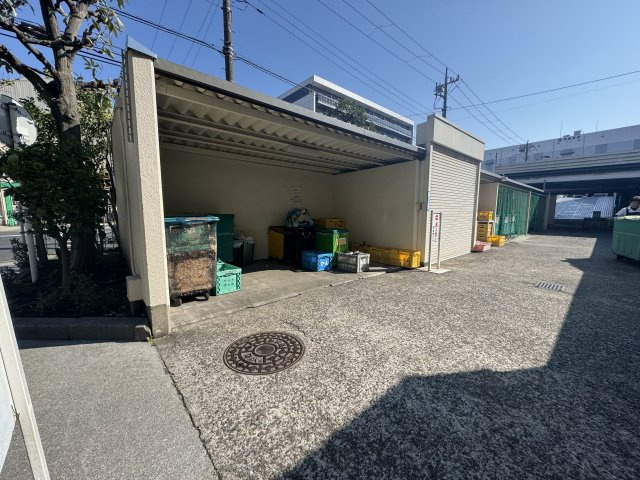 木場サニータウンのその他|清掃の行き届いたごみ置き場です♪