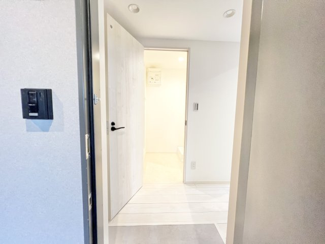 Grandirの玄関|※別部屋参考写真