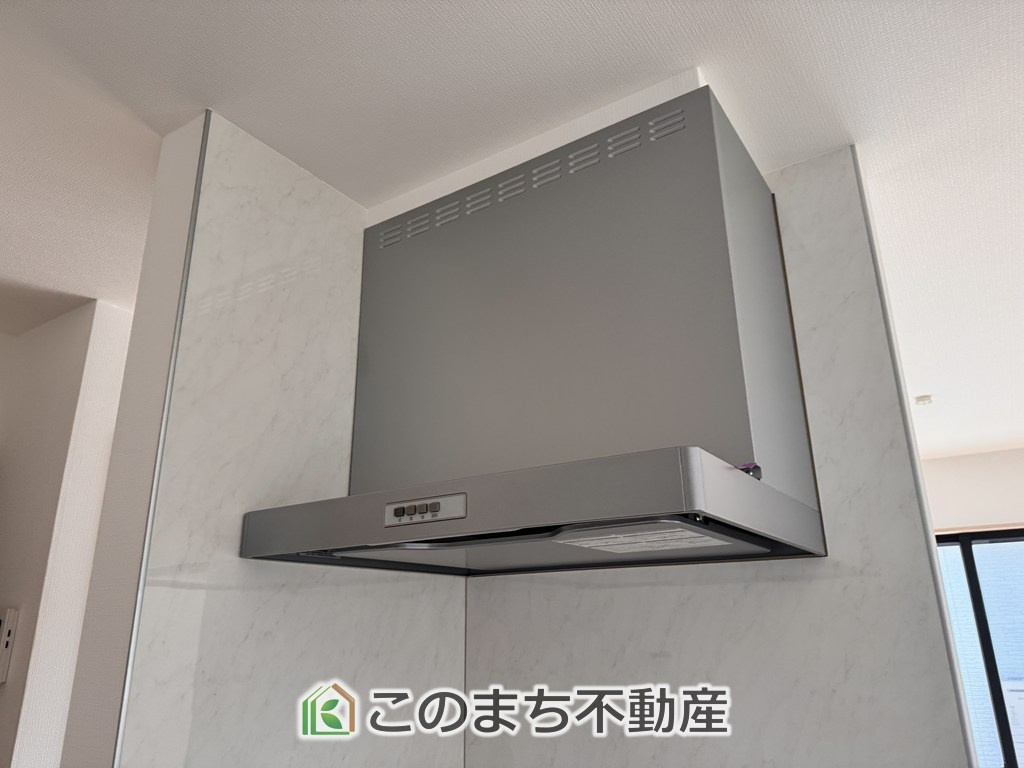 いろどりアイタウン日光市森友23-P1のキッチン|お料理の匂いもスッキリ♪シンプルデザインで掃除も簡単‼
