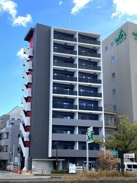 H-CLASSY　TAKAOKAの外観