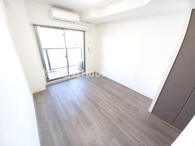 プレサンス神戸長田ラディアラの寝室