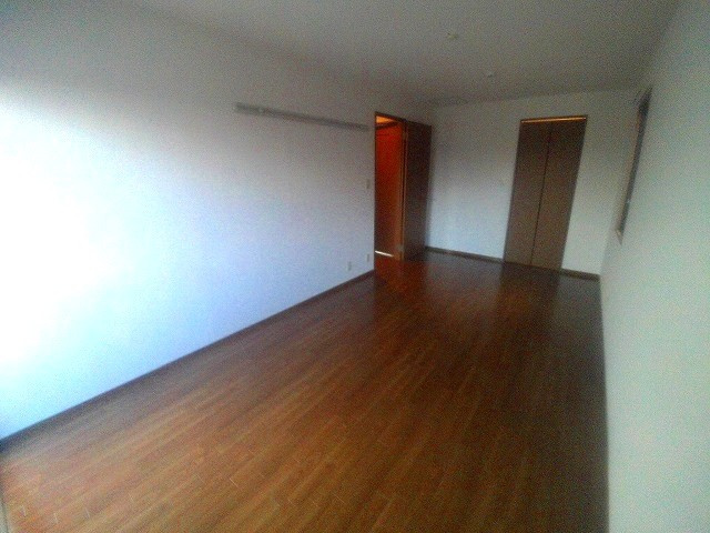 神戸市西区小山１丁目の一戸建ての洋室