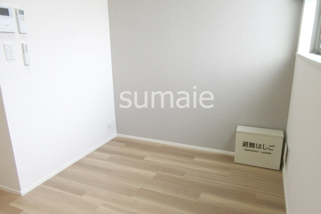 リアンジュ小岩の洋室|明るい洋室です