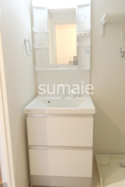 リアンジュ小岩の洗面所|独立洗面台です。