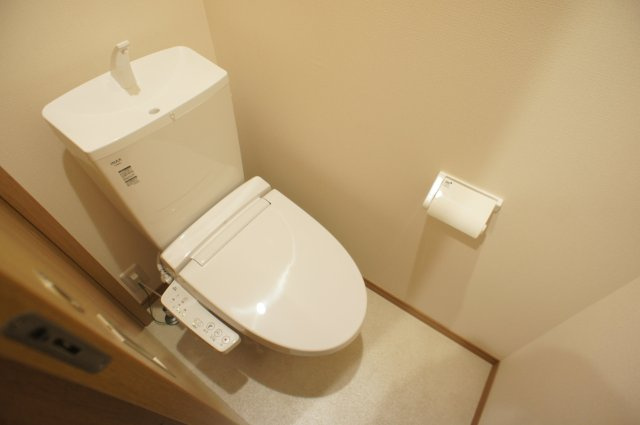 ルミエール・エタンセル　サンクのトイレ|シンプルで使いやすいトイレです