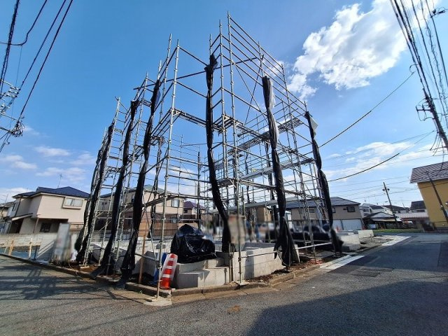 【外観】 | 練馬区土支田3丁目　新築一戸建住宅　全3棟　（成増店） | 全棟、全居室収納、ロフトを完備
