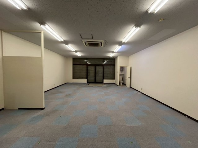 医生ケ丘ビルのキッチン