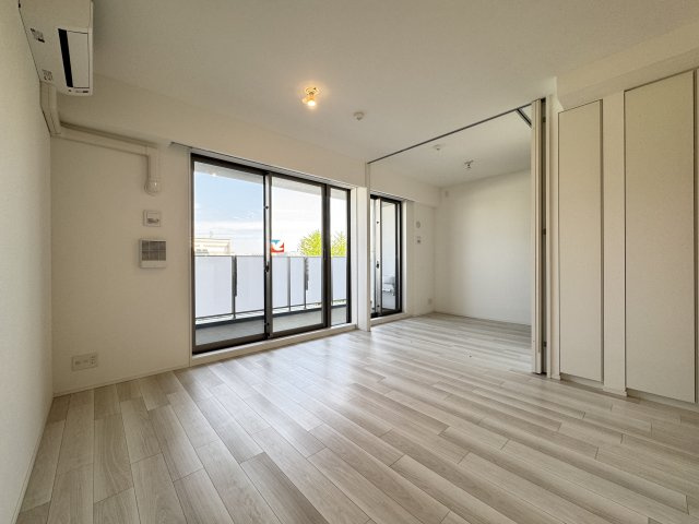 プレミスト昭島モリパークグランの居間・リビング|※別部屋のイメージ写真です。