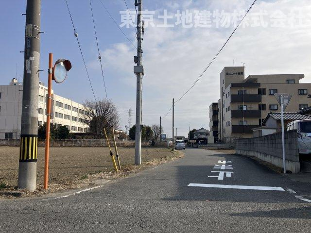 コンフォートヒルズ高崎市綿貫町1期　3号地の前面道路含む現地写真