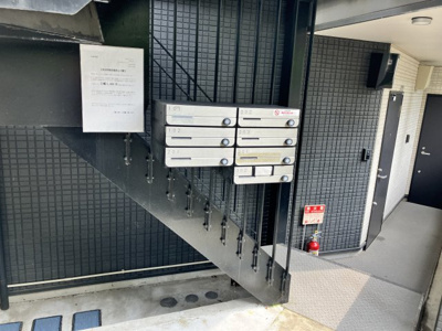 【エントランス】 | モダンモート徳丸