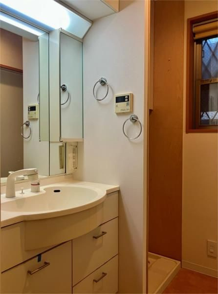 恵比寿戸建の洗面所