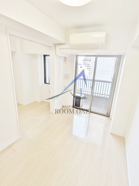 日神デュオステージ馬車道の居間・リビング|洋室のお部屋です。