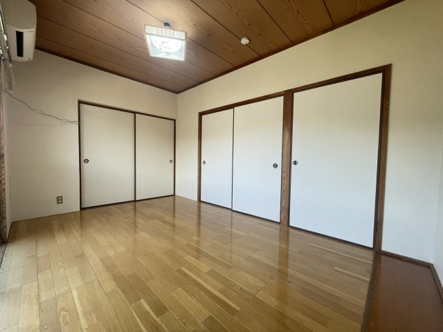 ウエストコートＢの内装