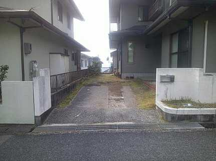 安芸郡府中町瀬戸ハイム４丁目の駐車場