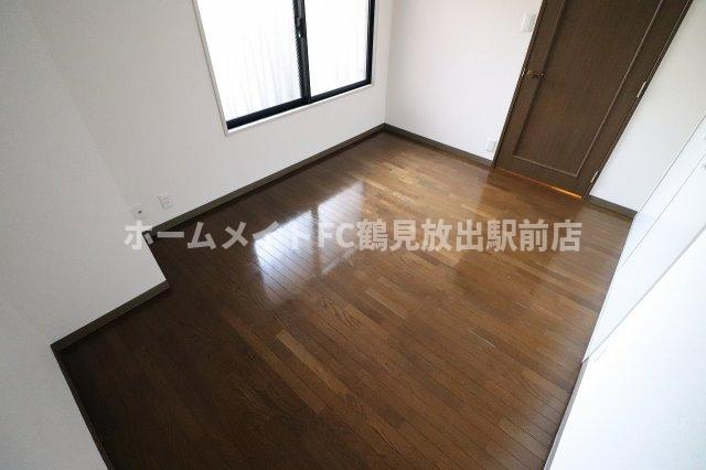 大阪市鶴見区今津中１丁目の賃貸マンションの洋室