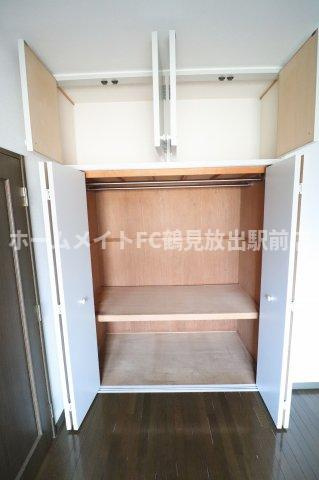 大阪市鶴見区今津中１丁目の賃貸マンションの収納